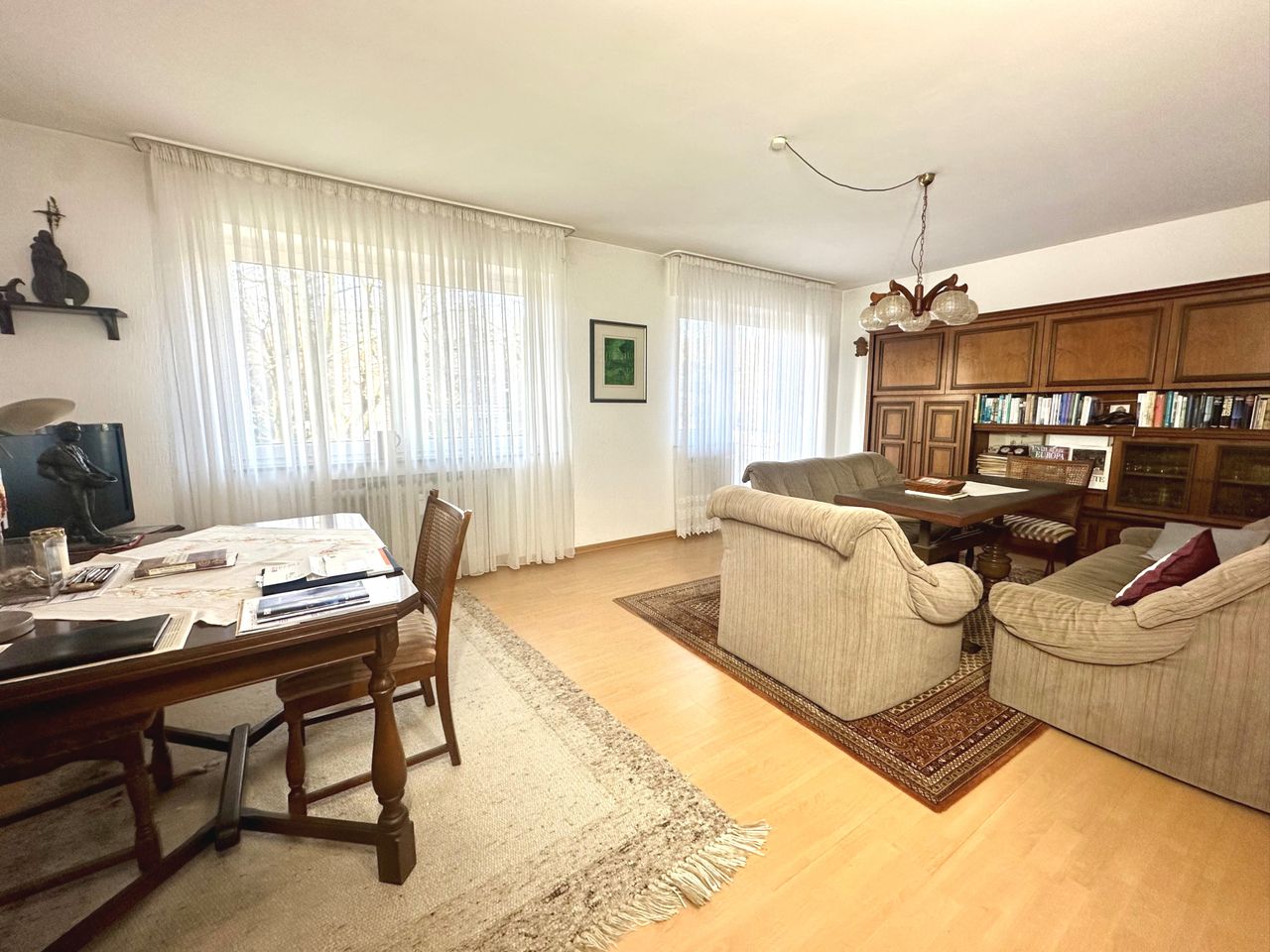 Charmante, helle 2 Zimmer-Wohnung  mit Balkon